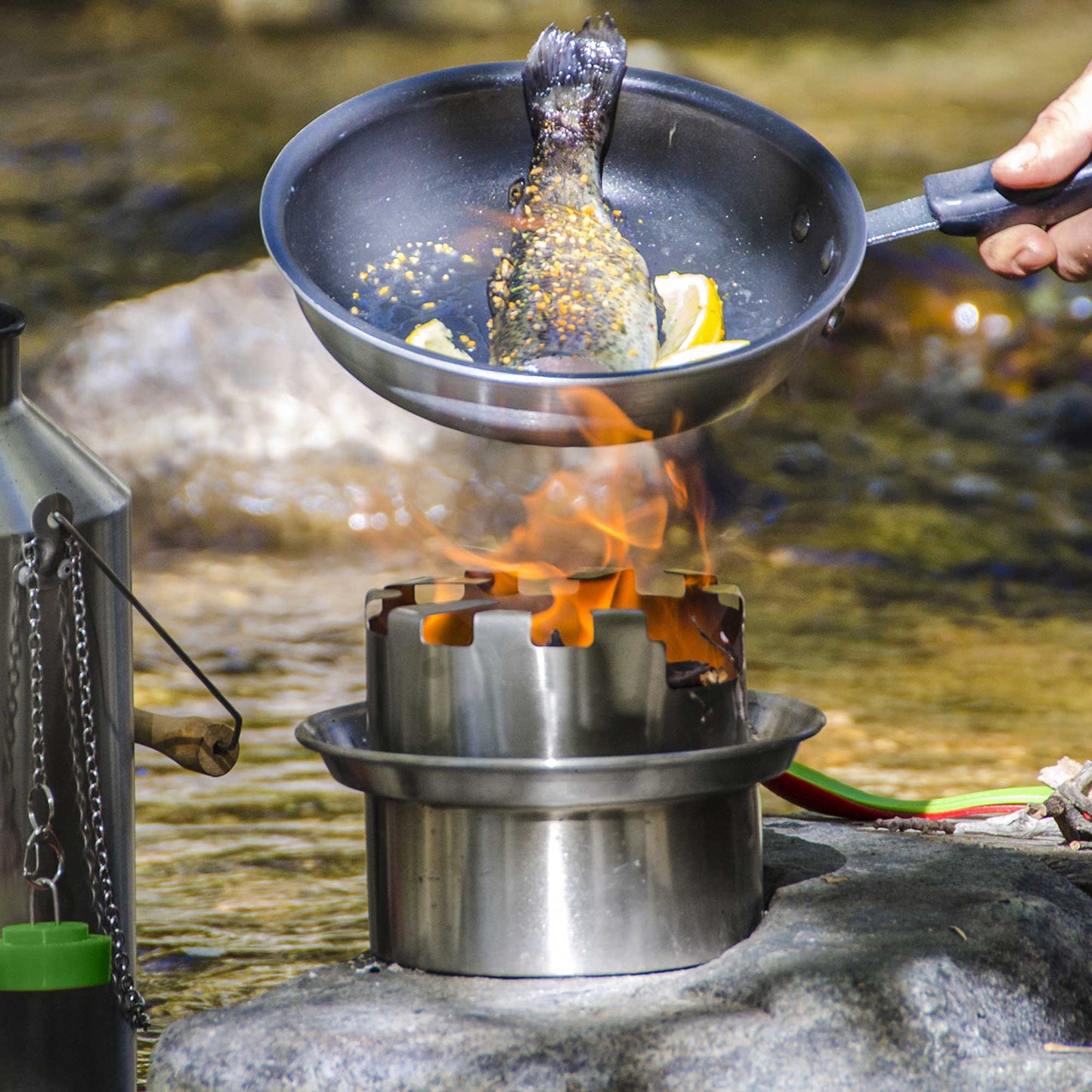 KELLY KETTLE® LARGE HOBO STOVE KIT
