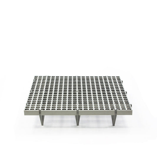 Slat Flooring - Small Hole (Legs: Short)