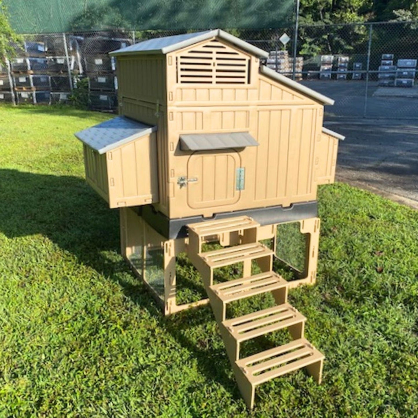 Large Chicken Coop with Stand and Stairs & Run